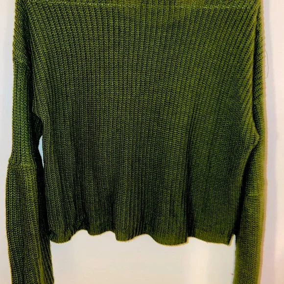 Green Knitted Top - Picture 4 of 4